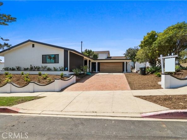 1703 Pescadores, San Pedro (los Angeles) CA 90732