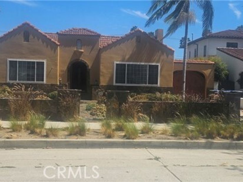 840 S Dunsmuir, Los Angeles CA 90036