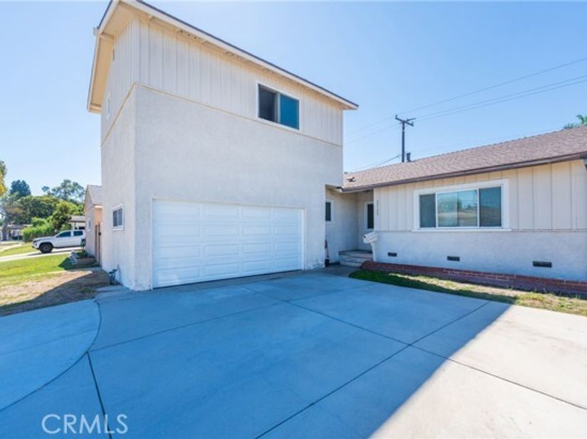 23133 Meyler, Torrance CA 90502