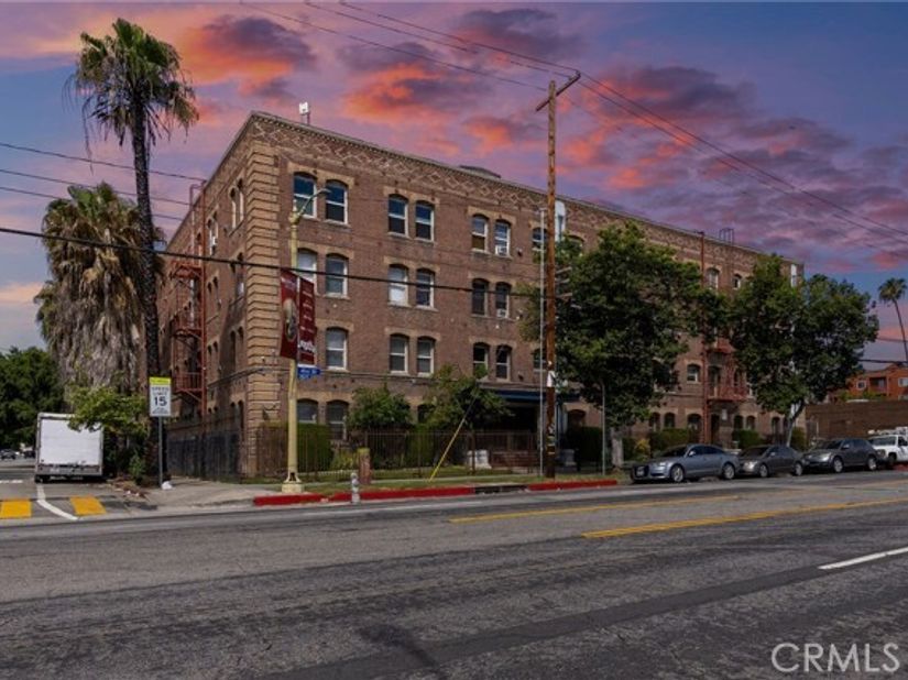 4125 S Figueroa 202, Los Angeles CA 90037