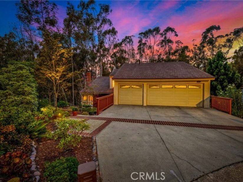 22431 Forest Hill, Lake Forest (el Toro) CA 92630
