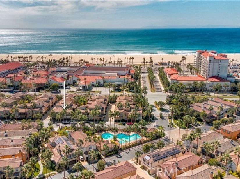 21335 Cieza, Huntington Beach CA 92648