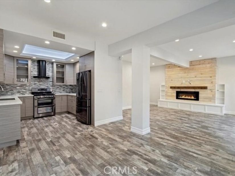 10831 Roycroft Street 72, Sun Valley (los Angeles) CA 91352