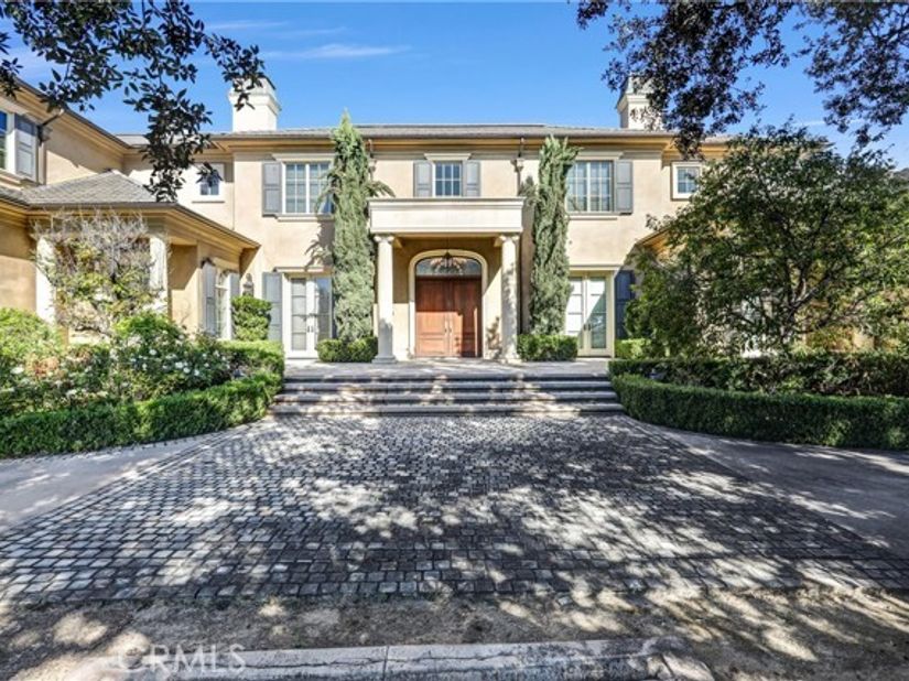 729 Anoakia, Arcadia CA 91006