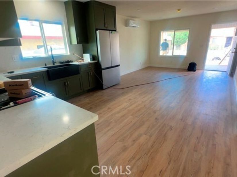 2064 Myrtle, Long Beach CA 90806