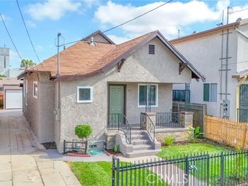 975 E 43rd