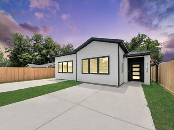 3724 Rebecca Street