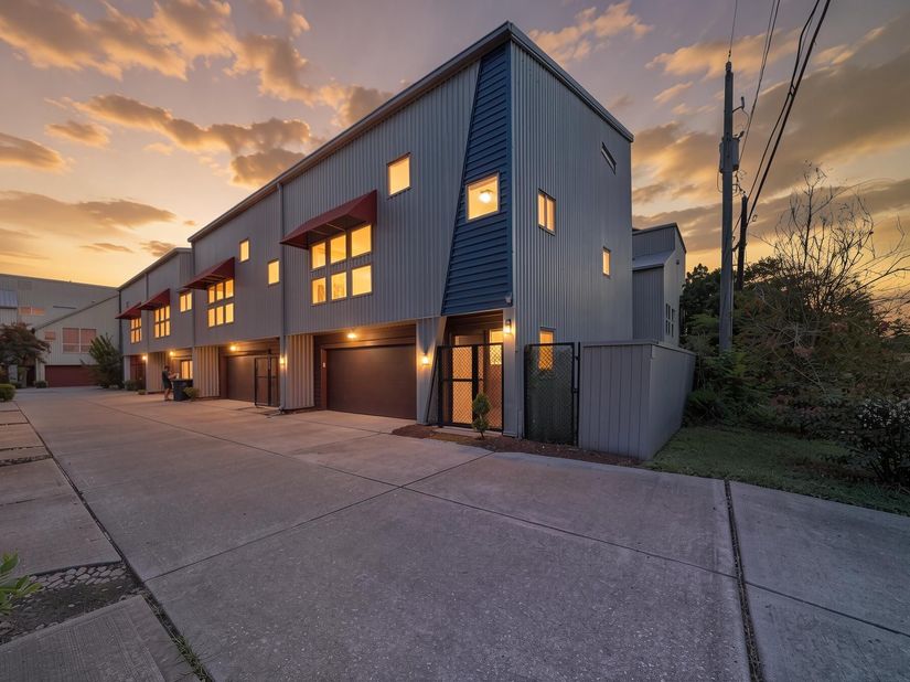 6128 Grand Boulevard, Houston TX 77021