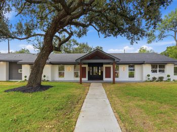 4829 Willowbend Boulevard