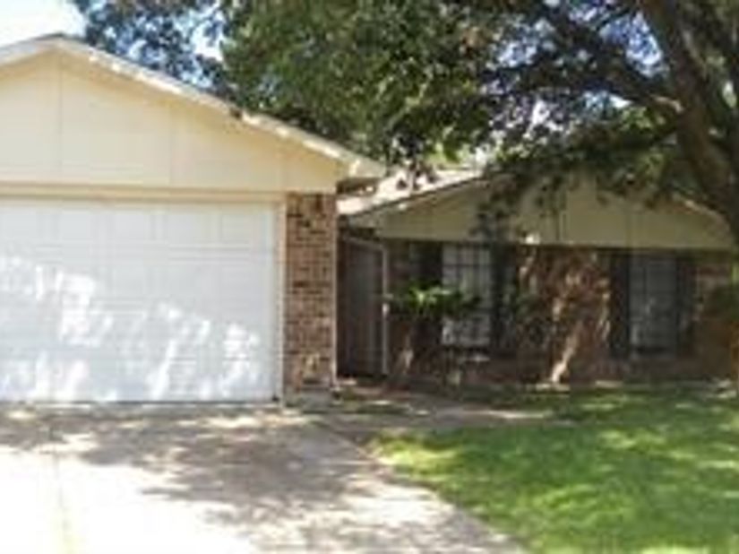 8002 Knightwood Forest Drive, Houston TX 77088