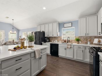 19127 Field Cottage Lane