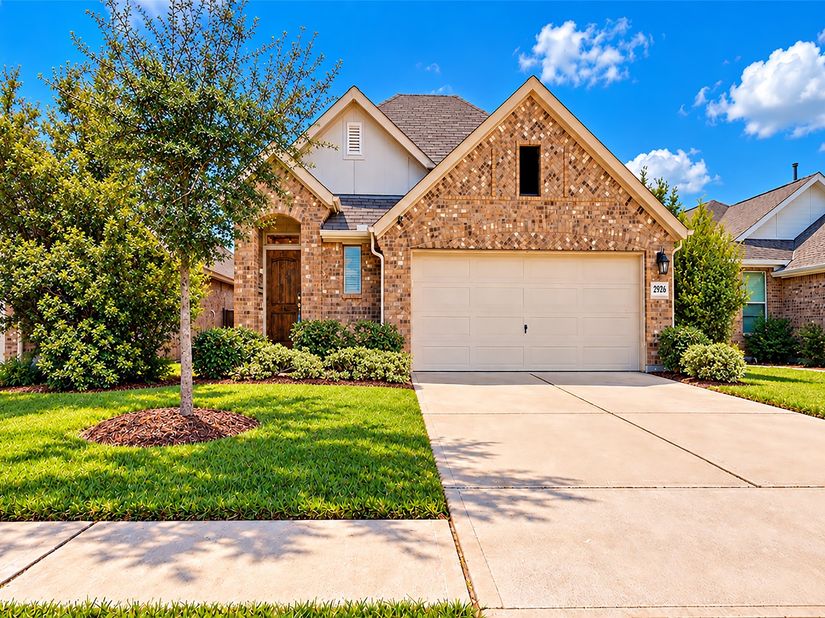 2926 Yaupon Grove Lane, Conroe TX 77385