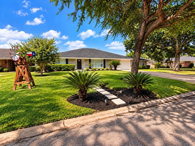 10506 Willowisp Drive, Houston TX 77035
