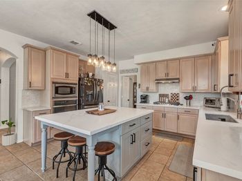 6919 S Gold River Circle