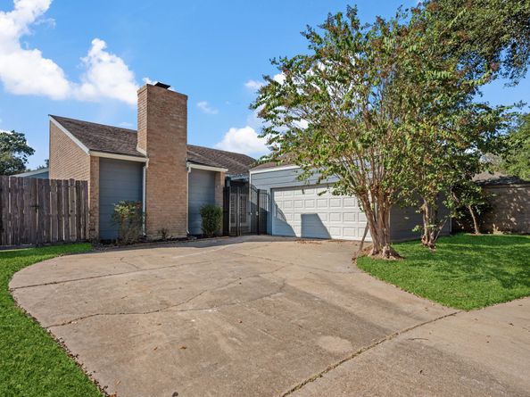 4511 Sylvan Glen Drive, Houston TX 77084