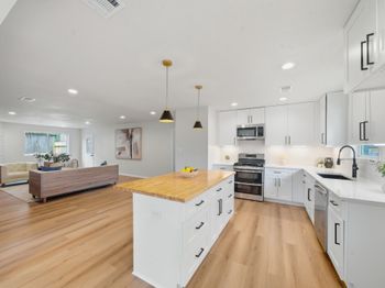 4207 Marlborough Drive