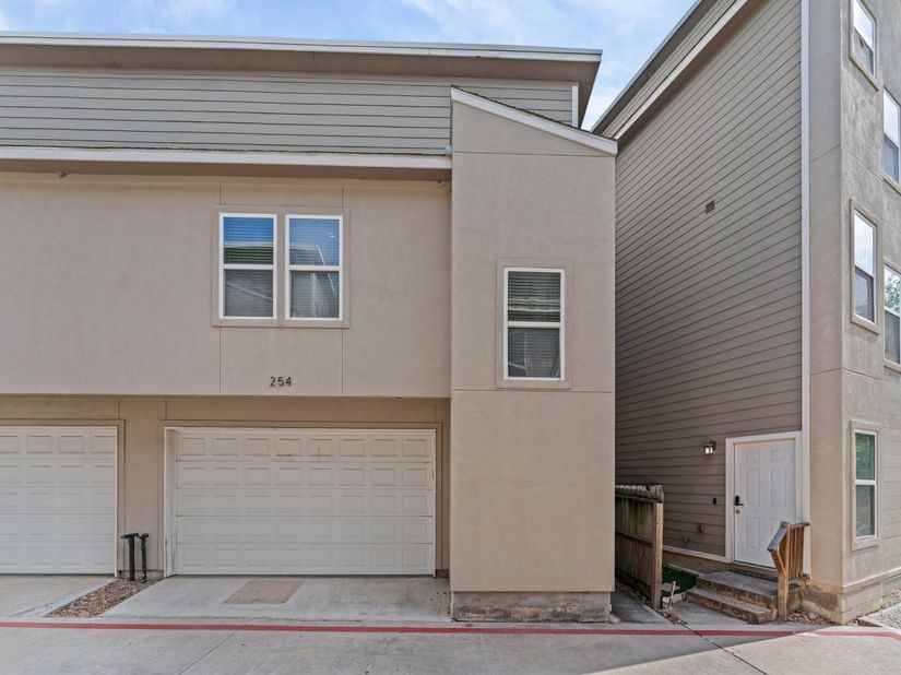 254 N Lenox Street, Houston TX 77011