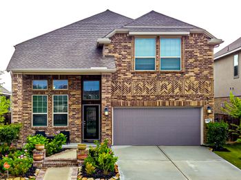 19619 Lake Bosque Drive