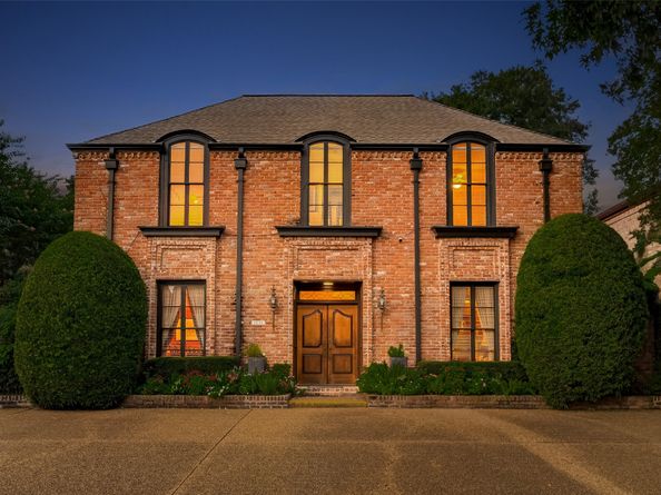 2030 Southgate Boulevard, Houston TX 77030