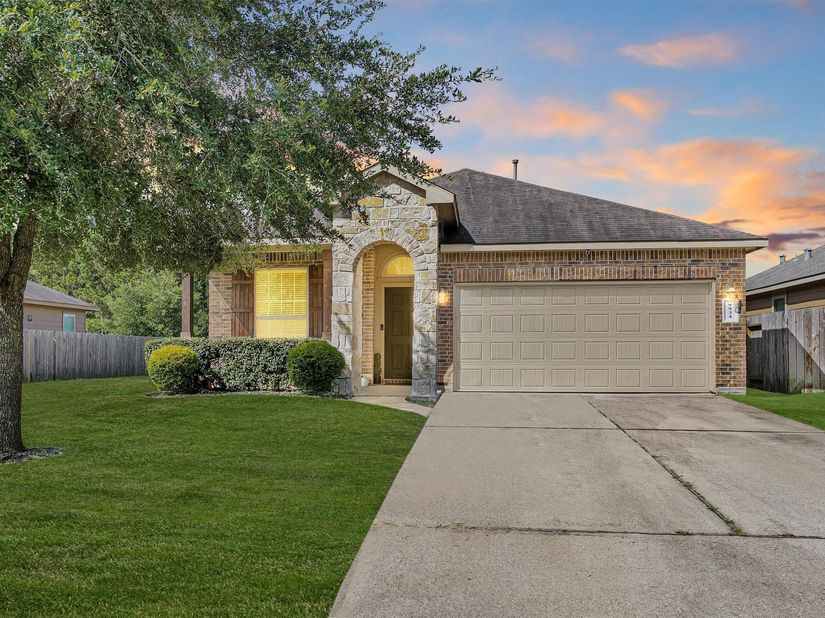 9934 Sterling Place Drive, Conroe TX 77303