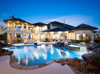 13 Pleasant Shadows Drive