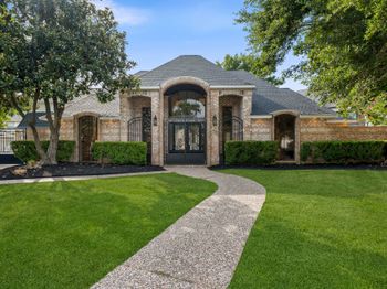 910 Cranberry Hill Court
