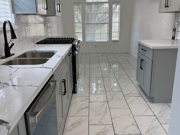 6423 Crim Court, Houston TX 77049