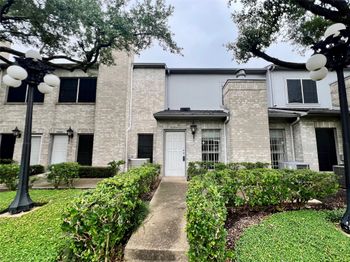 7254 Regency Square Court