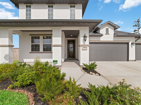 1911 Hickory Grove Lane, Tomball TX 77375