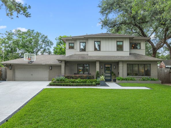 22 Laurenhurst Court, Houston TX 77043