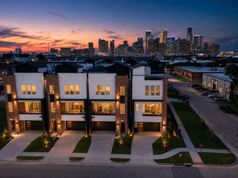1115 Ennis Street, Houston TX 77003
