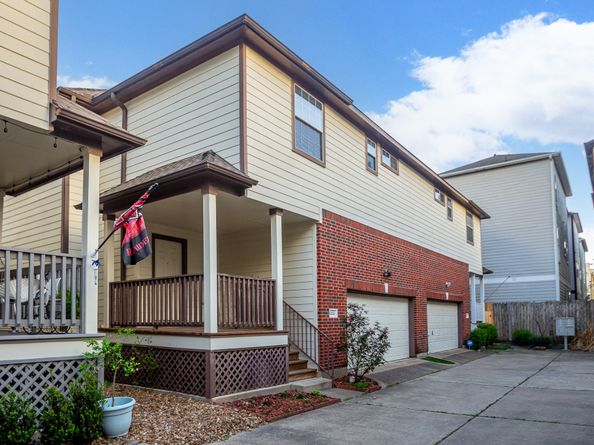 1424 W 24th Street, Houston TX 77008