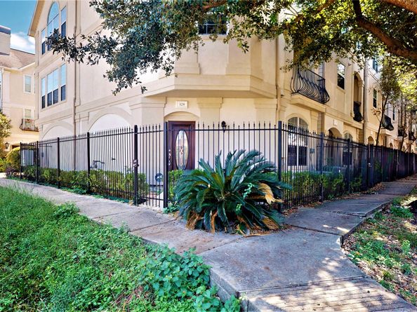 328 Malone Street, Houston TX 77007
