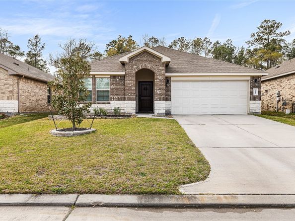 2286 Strong Horse Drive, Conroe TX 77301
