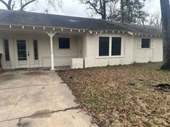 10546 Royal Oaks Drive