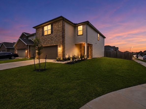 10138 Tiger Flower Lane, Houston TX 77016