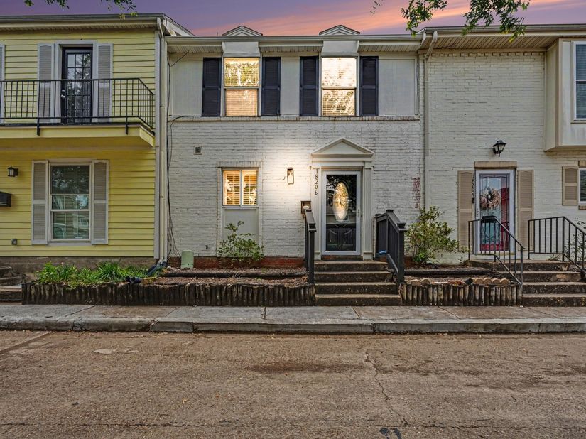 18206 Heritage Lane 8206, Nassau Bay TX 77058