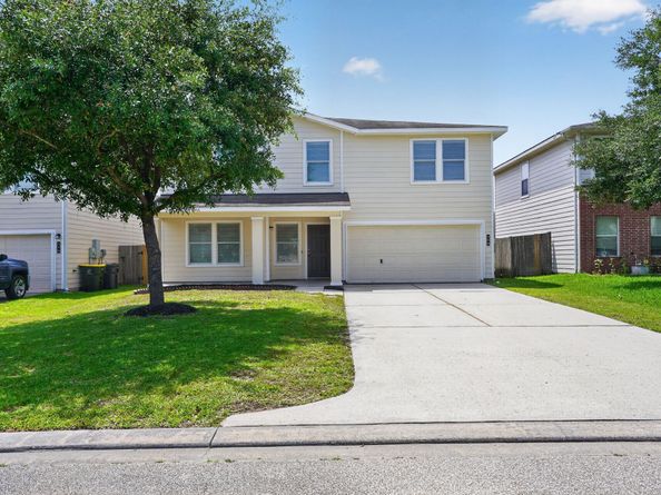 314 Falling Pine Drive, Conroe TX 77304