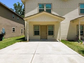 7703 Saint Louis Street