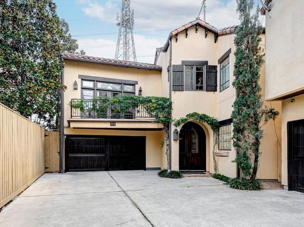 16 Lana Lane B, Houston TX 77027