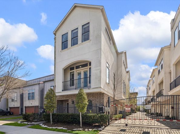 3123 Austin Street, Houston TX 77004