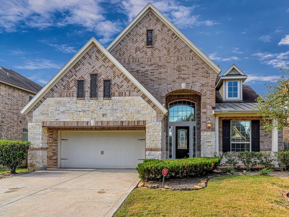 6718 Miller Shadow Lane, Sugar Land TX 77479