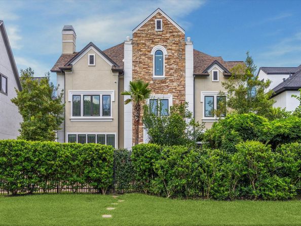 37 Hackberry Lane, Houston TX 77027