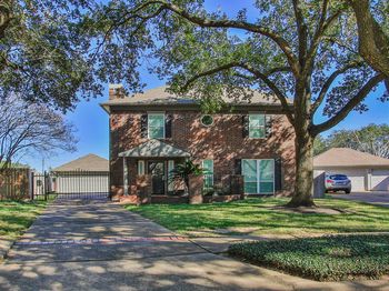 6822 Hertford Park Drive