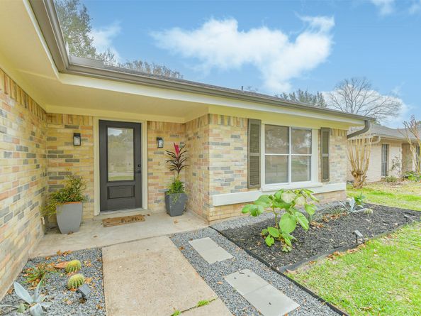 12018 Woolford Drive, Houston TX 77065