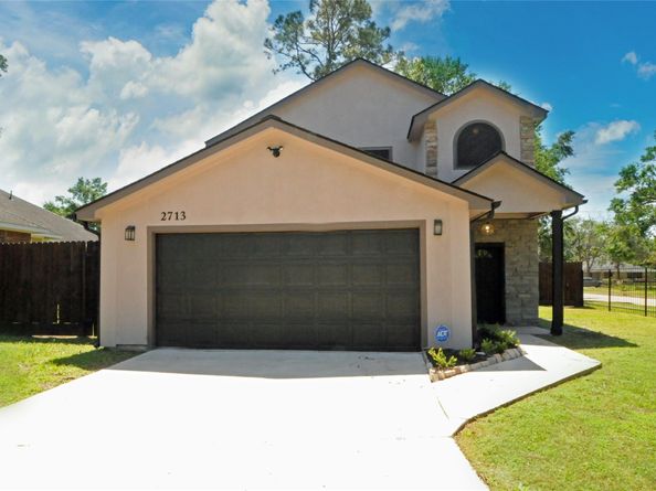 2713 Druid Street, Houston TX 77091