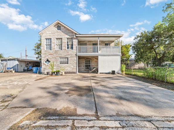 8023 Findlay Street, Houston TX 77017
