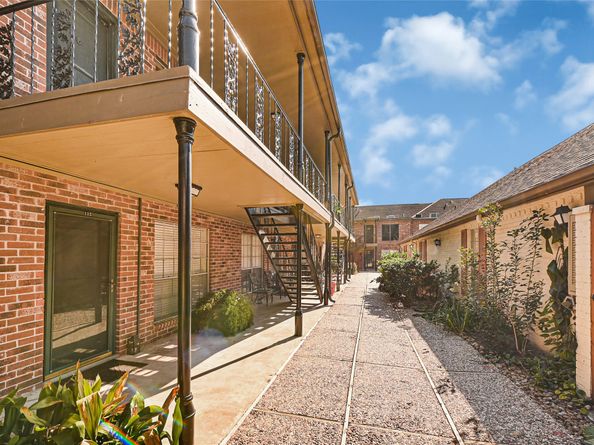 11550 Chimney Rock Road 232, Houston TX 77035