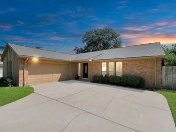 11506 Barwood Bend Drive