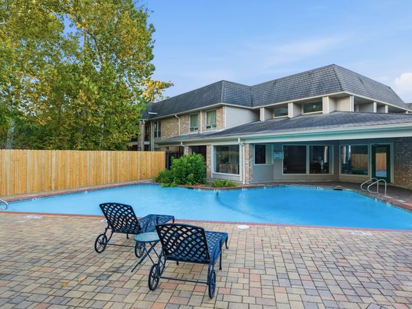 2224 S Piney Point Road 222, Houston TX 77063